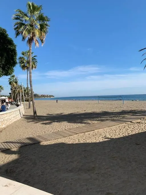 Apartment Beachfront Estepona Center